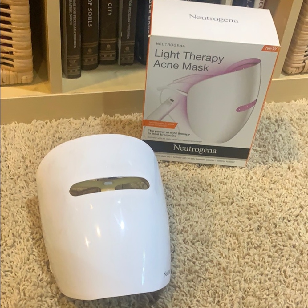 light face mask
